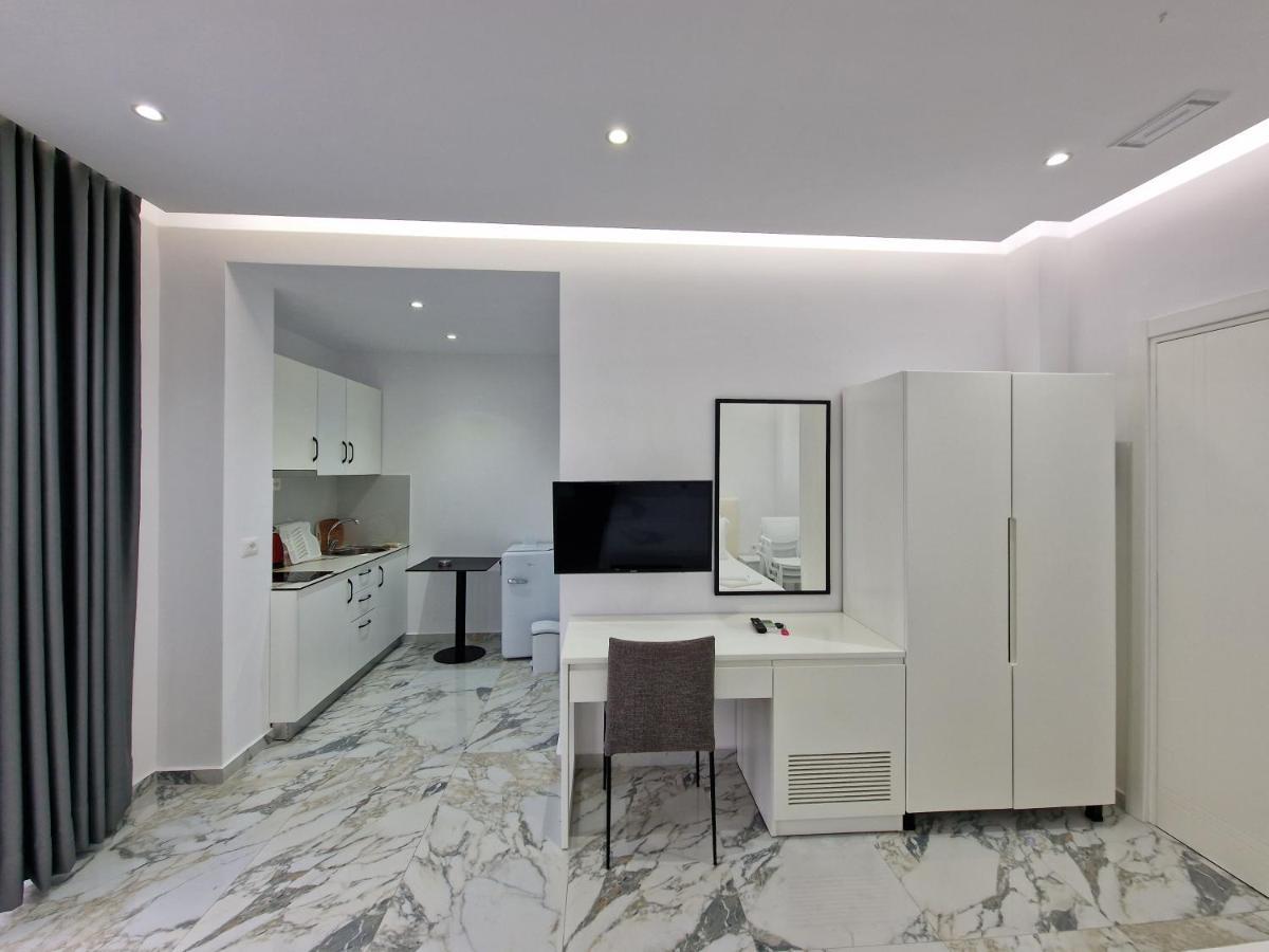 קסאמיל Apartments Margarita מראה חיצוני תמונה