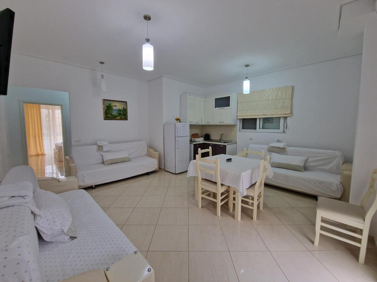 קסאמיל Apartments Margarita מראה חיצוני תמונה