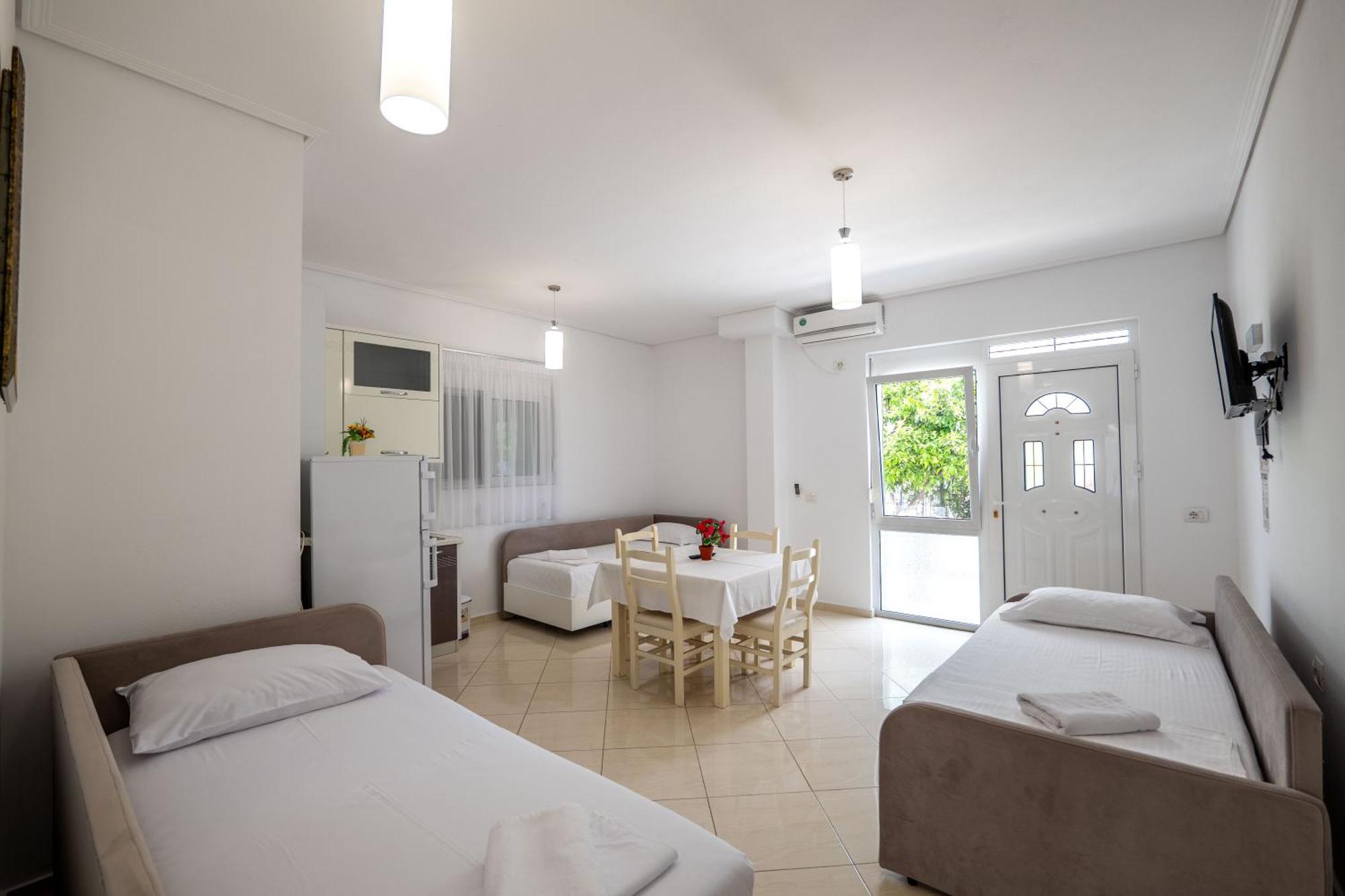 קסאמיל Apartments Margarita מראה חיצוני תמונה
